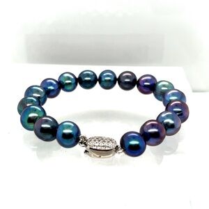 Black pearl bracelet, NWOT
